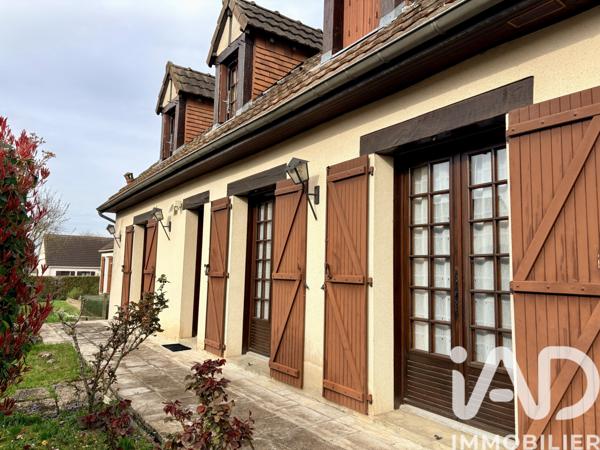 Maison à vendre 6 pièces 142 m² Saint-Florent-sur-Cher