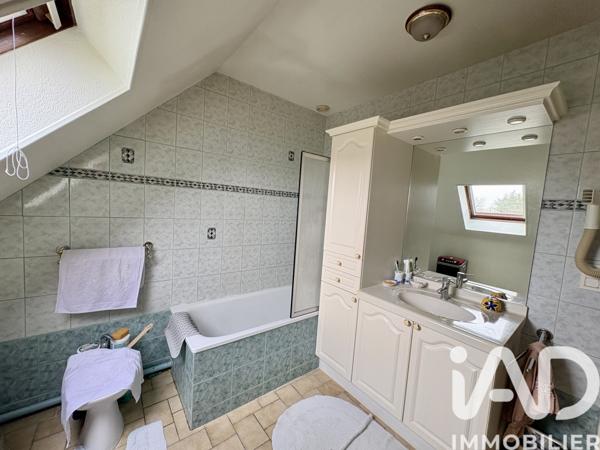 Maison à vendre 6 pièces 142 m² Saint-Florent-sur-Cher