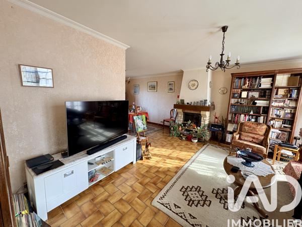 Maison à vendre 6 pièces 142 m² Saint-Florent-sur-Cher