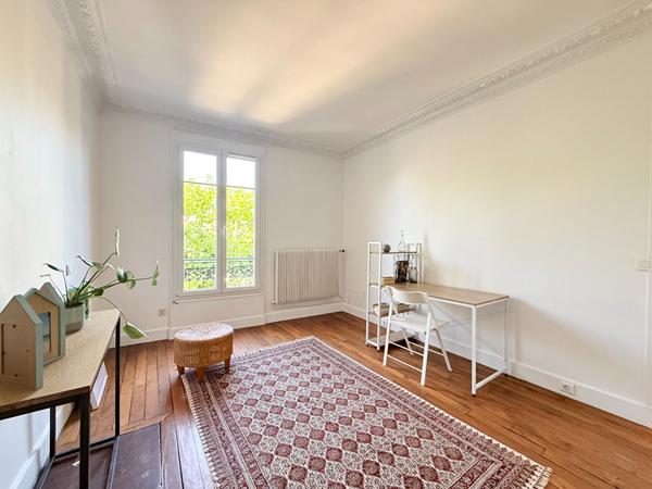 Appartement Le Perreux Sur Marne en étage avec jardin privatif