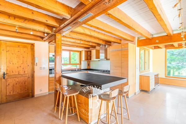 Veigy-Foncenex, Maison 5 Chambres -  212 m² à vendre