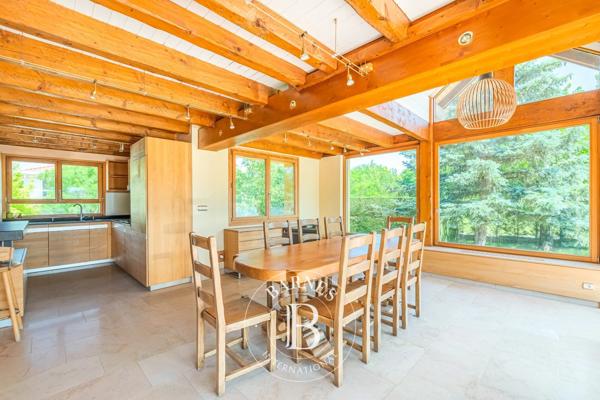 Veigy-Foncenex, Maison 5 Chambres -  212 m² à vendre