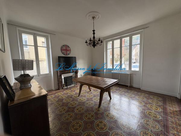 Proche de St Ambroix, maison idéal projet familial où investissement locatif de 2 F4