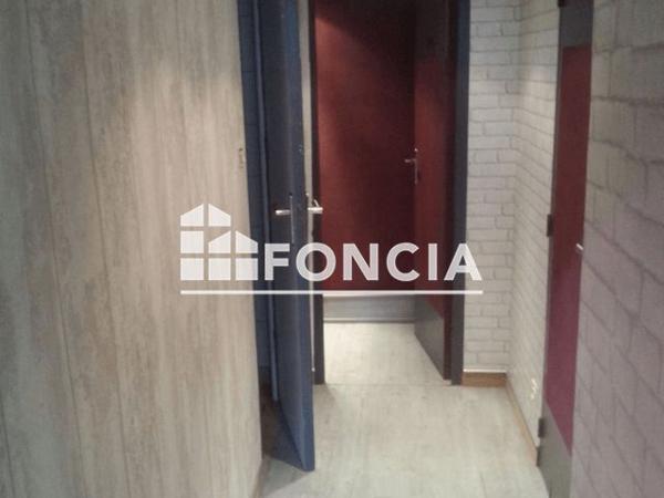 Location Maison 2 pièces 62.36 m² - 12 RUE SAINT JACQUES Change 72560