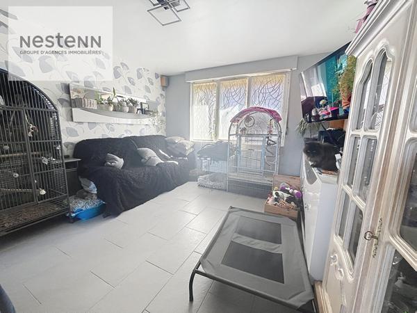 Maison familiale de 90 m2 au calme en impasse - 4 chambres - Jardin - GARAGE située à CALAIS