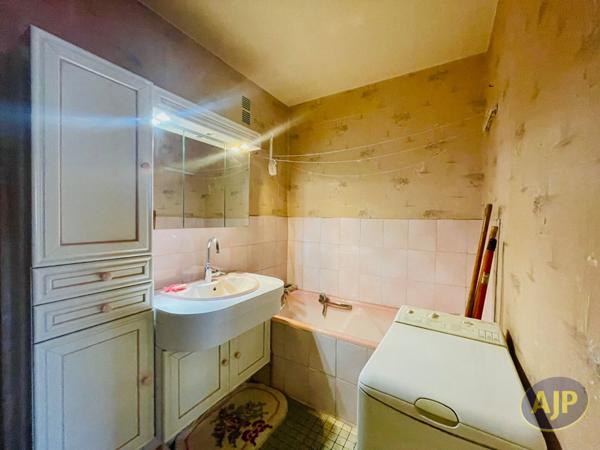 Vente appartement La Roche Sur Yon : 129 720 € - AJP Immobilier La Roche-sur-Yon