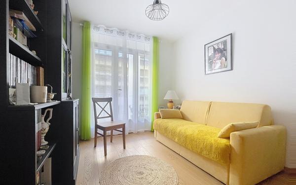 Appartement à vendre    3 pièces •  Juan-les-Pins - Antibes