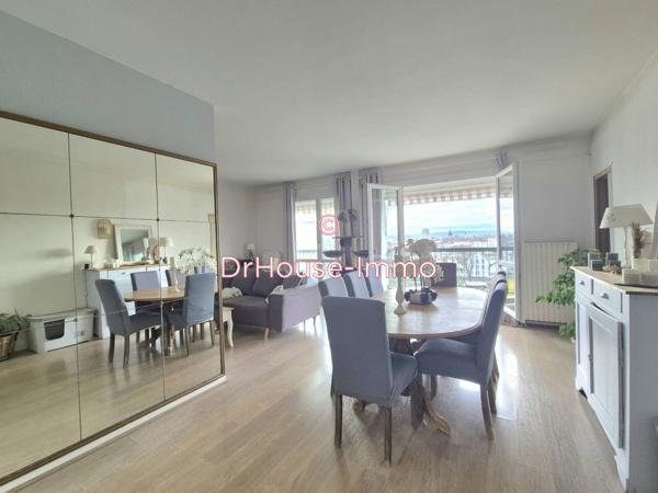 Appartement à vendre 6 pièces de 103 m²