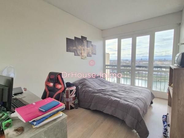 Appartement à vendre 6 pièces de 103 m²