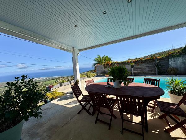 Maison avec piscine et vue exceptionnelle - Les Avirons