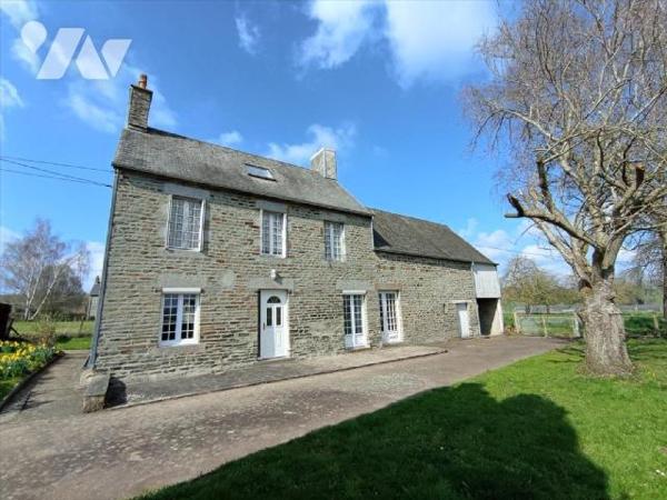 Maison ancienne en campagne d'une surface d'environ 103m² comprenant:-Au rez de chaussée: une s...