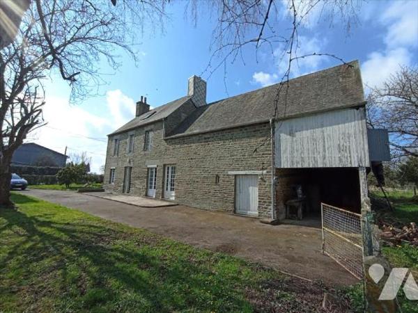 Maison ancienne en campagne d'une surface d'environ 103m² comprenant:-Au rez de chaussée: une s...