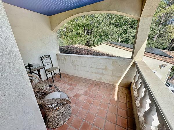 Maison Provençale à vendre au Tignet - 5 pièces + piscine + 2 appartements + Garage 120m²