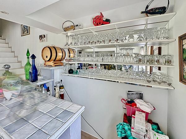 Maison Provençale à vendre au Tignet - 5 pièces + piscine + 2 appartements + Garage 120m²