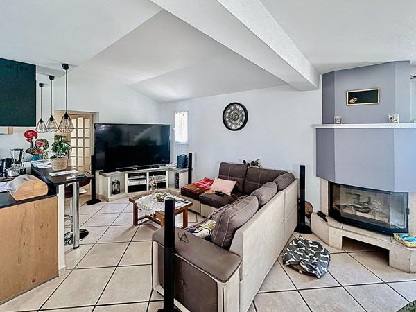 Maison Provençale à vendre au Tignet - 5 pièces + piscine + 2 appartements + Garage 120m²