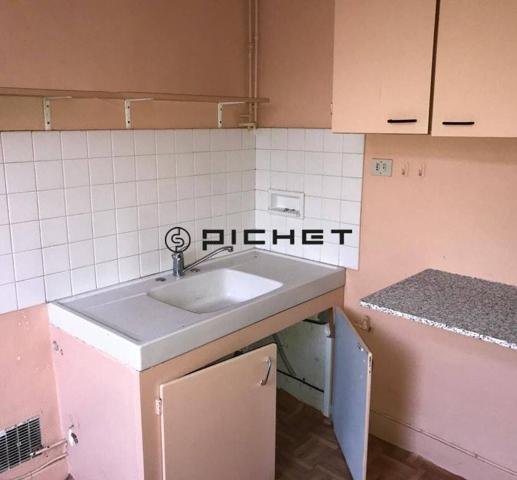 Autre 9 pièces 212 m²