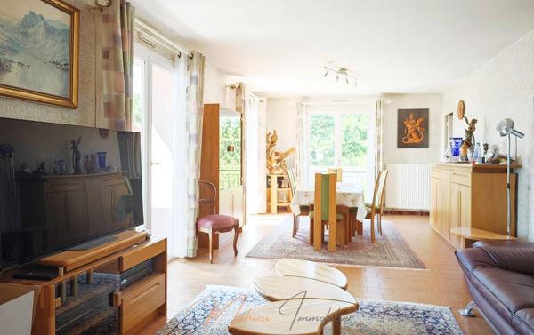 Maison 8 pièces 222m² à vendre à Ornex 01210