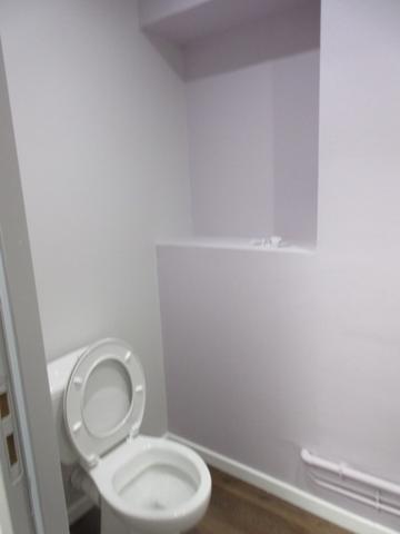 LOCAL EN REZ-DE-CHAUSSEE - LOCATION LOCAL BUREAU RODEZ