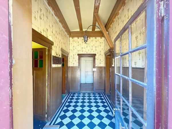 À vendre - Maison ancienne, 12 pièces située à Saint-Avertin (37550)