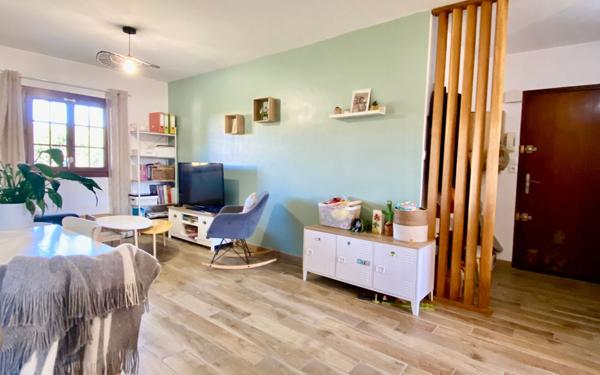 Appartement à vendre    3 pièces •  Le Beausset