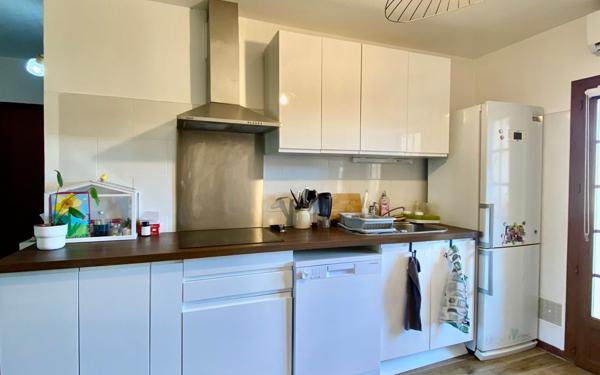 Appartement à vendre    3 pièces •  Le Beausset