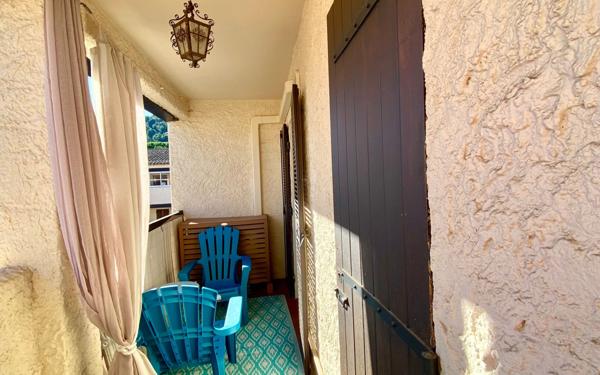 Appartement à vendre    3 pièces •  Le Beausset