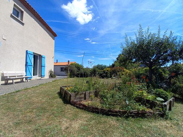 Maison ancienne de 6 pièces à vendre au Loroux Bottereau