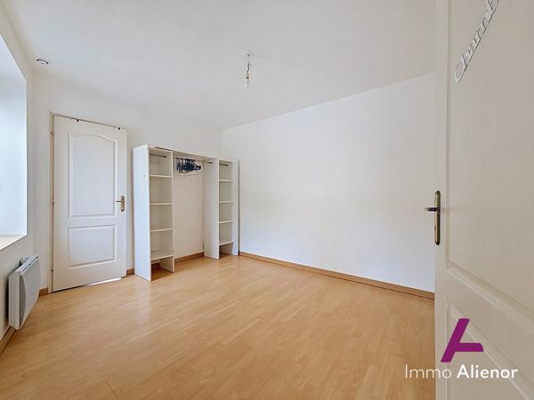 LE BARP – Charmant appartement T2 de 38 m2 à moderniser : Idéal Investisseur ou Primo-accédant !