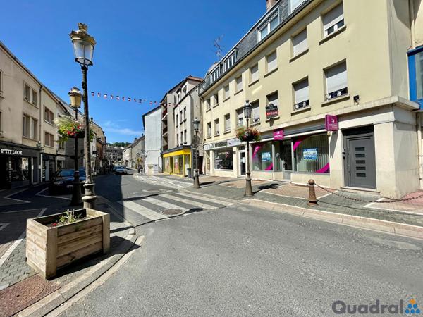 LOCAL COMMERCIAL CENTRE ST AVOLD