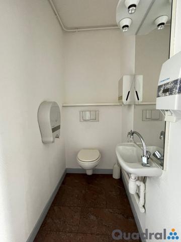 LOCAL COMMERCIAL CENTRE ST AVOLD