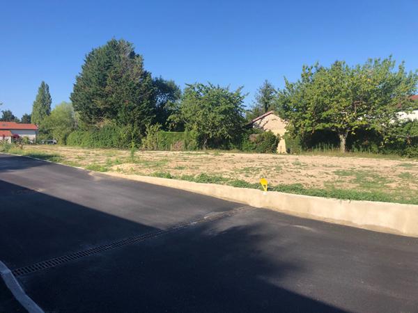 A vendre Terrain viabilsé St Andre Sur Vieux Jonc 577 M2