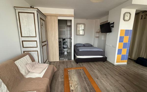 Appartement à vendre    2 pièces • 25,56 m2 Montélimar