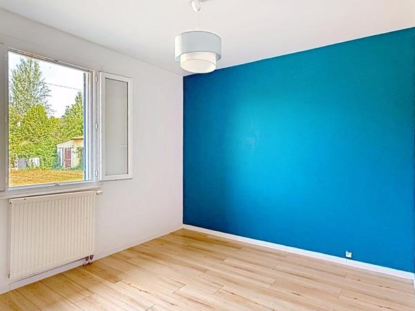 Pavillon 120m2 avec une grande parcelle de 3300m2