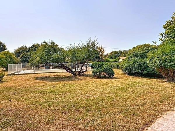 Pavillon 120m2 avec une grande parcelle de 3300m2