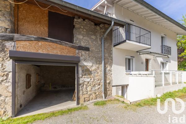 House for sale 3 rooms 50 m² Porte-de-Savoie