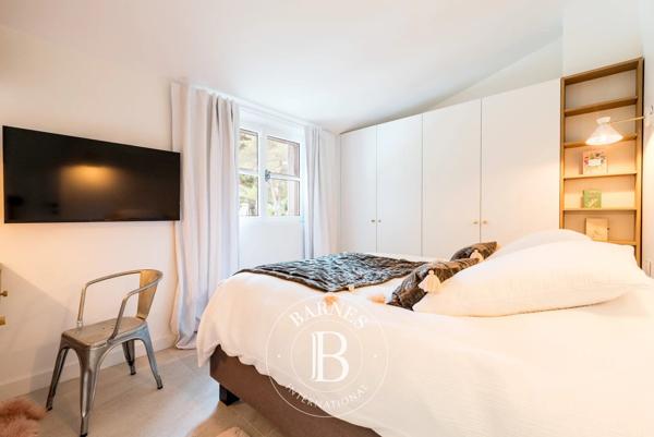 Valbonne, Villa 7 Chambres -  420 m² à vendre