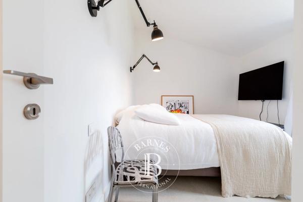 Valbonne, Villa 7 Chambres -  420 m² à vendre