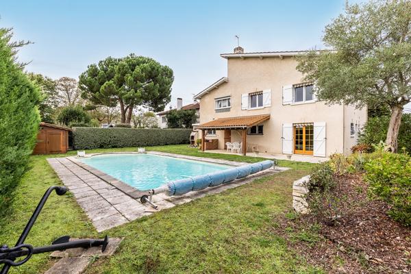 Maison 8 pièces - 226 m² Exclusivité