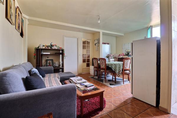 Immeuble Noisy Le Sec 13 appartements 470m²