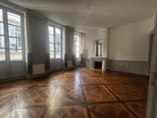 Appartement 4 pièce(s) 2 chambre(s) 124.11 m²