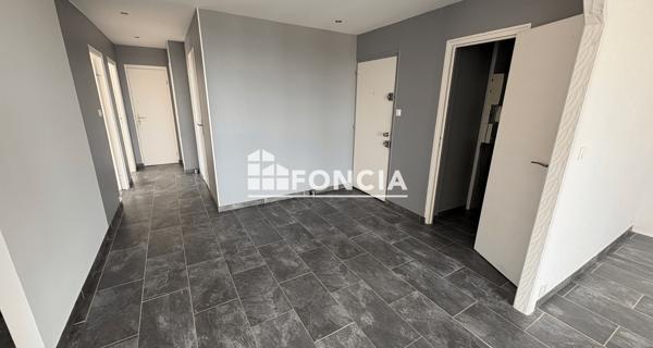 Location Appartement 4 pièces 85.89 m² - Nantes 44100