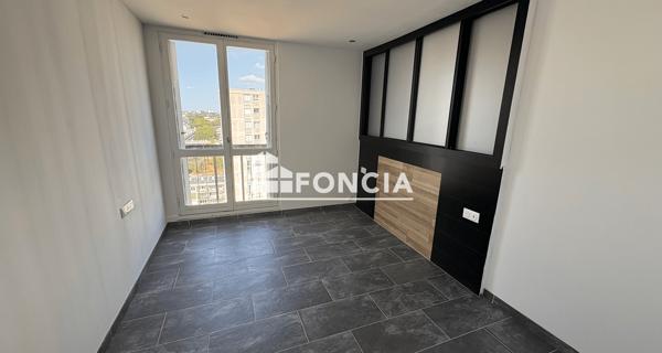 Location Appartement 4 pièces 85.89 m² - Nantes 44100