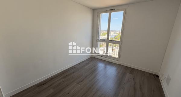 Location Appartement 4 pièces 85.89 m² - Nantes 44100