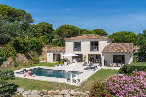 Sainte-Maxime, Maison 8 Chambres -  233 m² à vendre