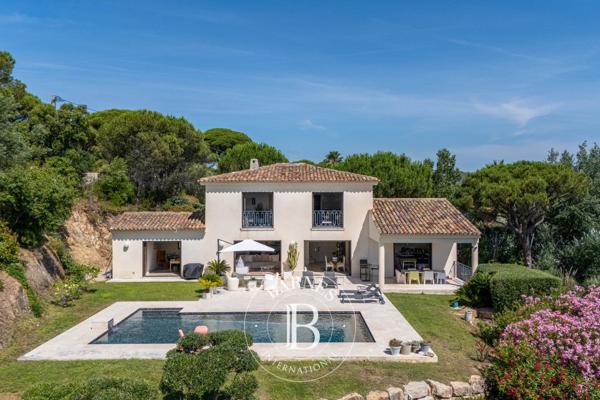 Sainte-Maxime, Maison 8 Chambres -  233 m² à vendre