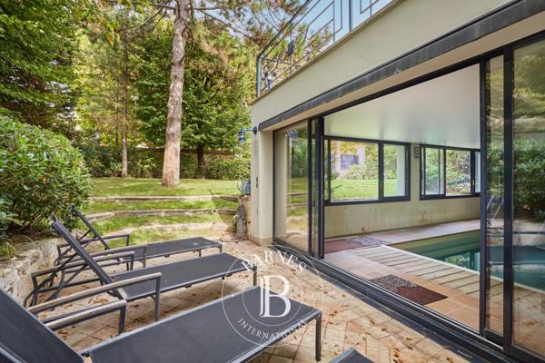 Saint-Maur-des-Fossés, Maison 5 Chambres -  400 m² à vendre