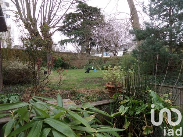 Maison 13 pièces de 304 m² à Le Mans (72000)