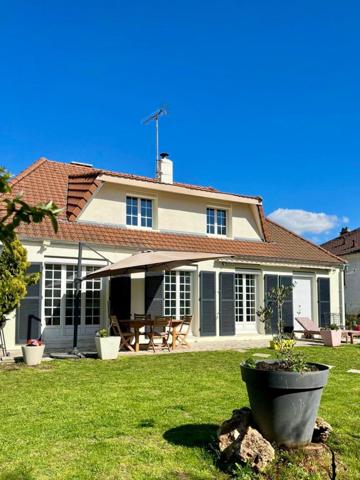 Maison familiale rénovée, Secteur pavillonnaire