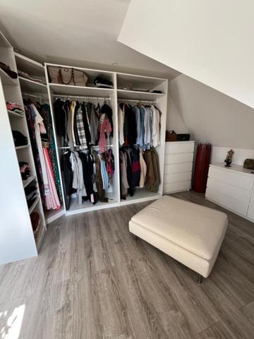 Maison familiale rénovée, Secteur pavillonnaire