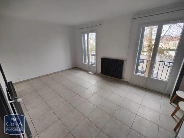 Appartement à louer 2 pièces 44.12m² Maurepas (78310)